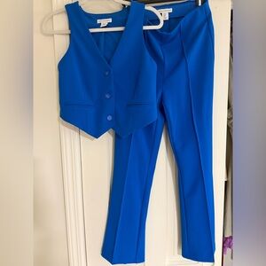 cupcakes & cashmere Vibrant Blue Pantsuit